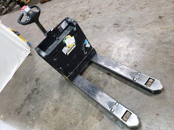 Used Yale MPB045VG Walkie Pallet Jack