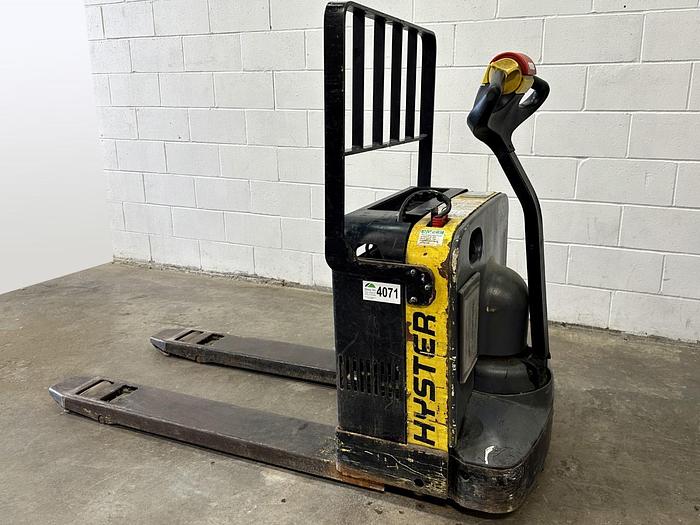 Used Hyster W40Z Low Lift Pallet Truck