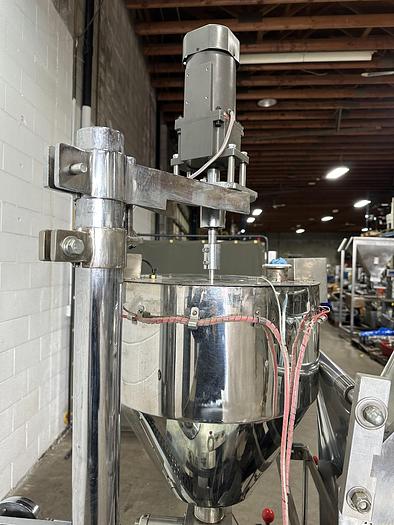 Used Housen HSU-150Y Liquid Fill & Seal Packer