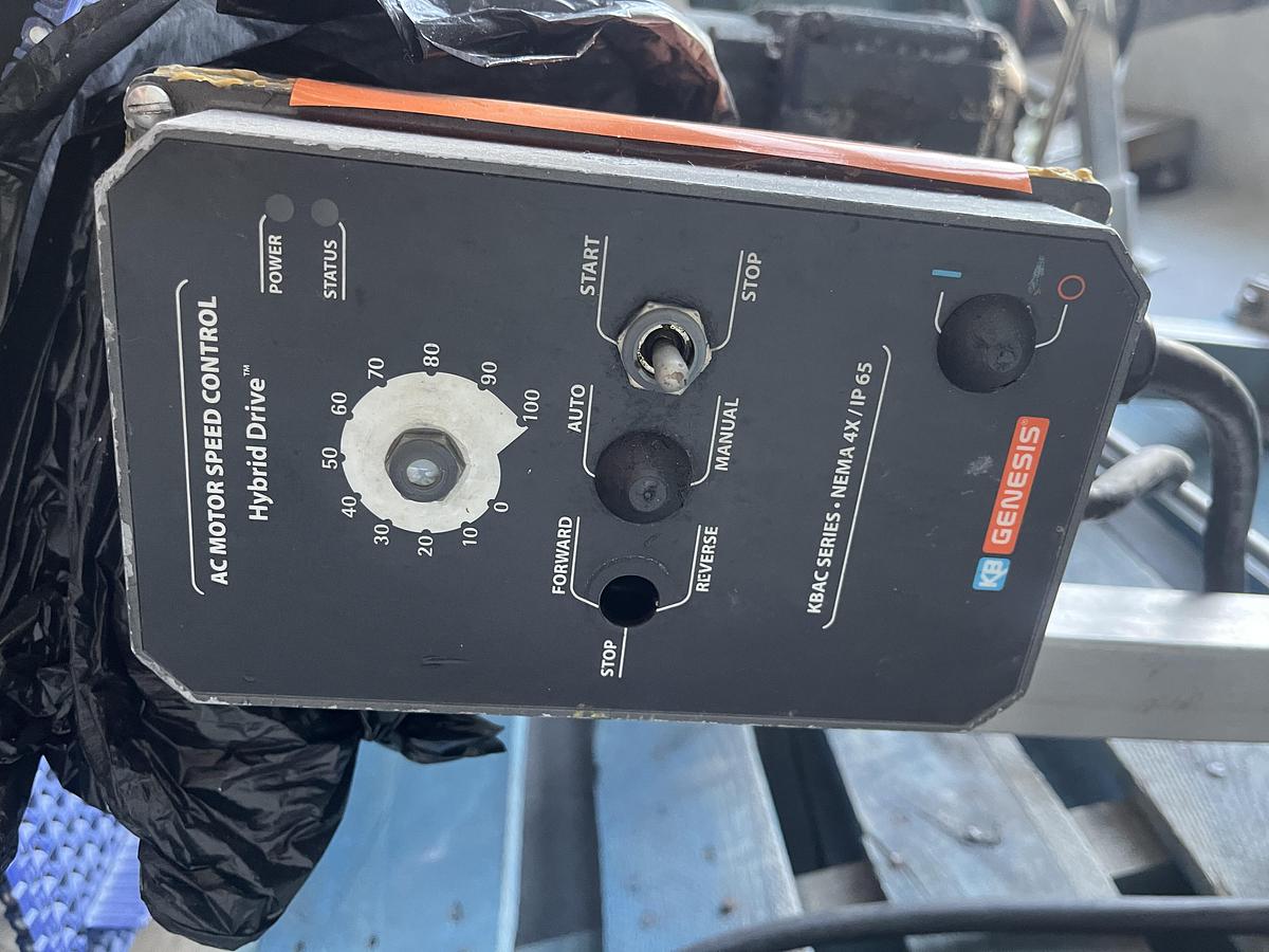 Used Cleated Incline Conveyor