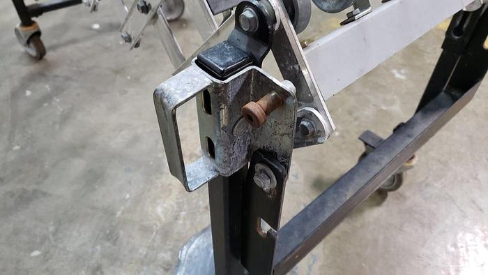 Used Best/Flex 200-18-12 Gravity Conveyor