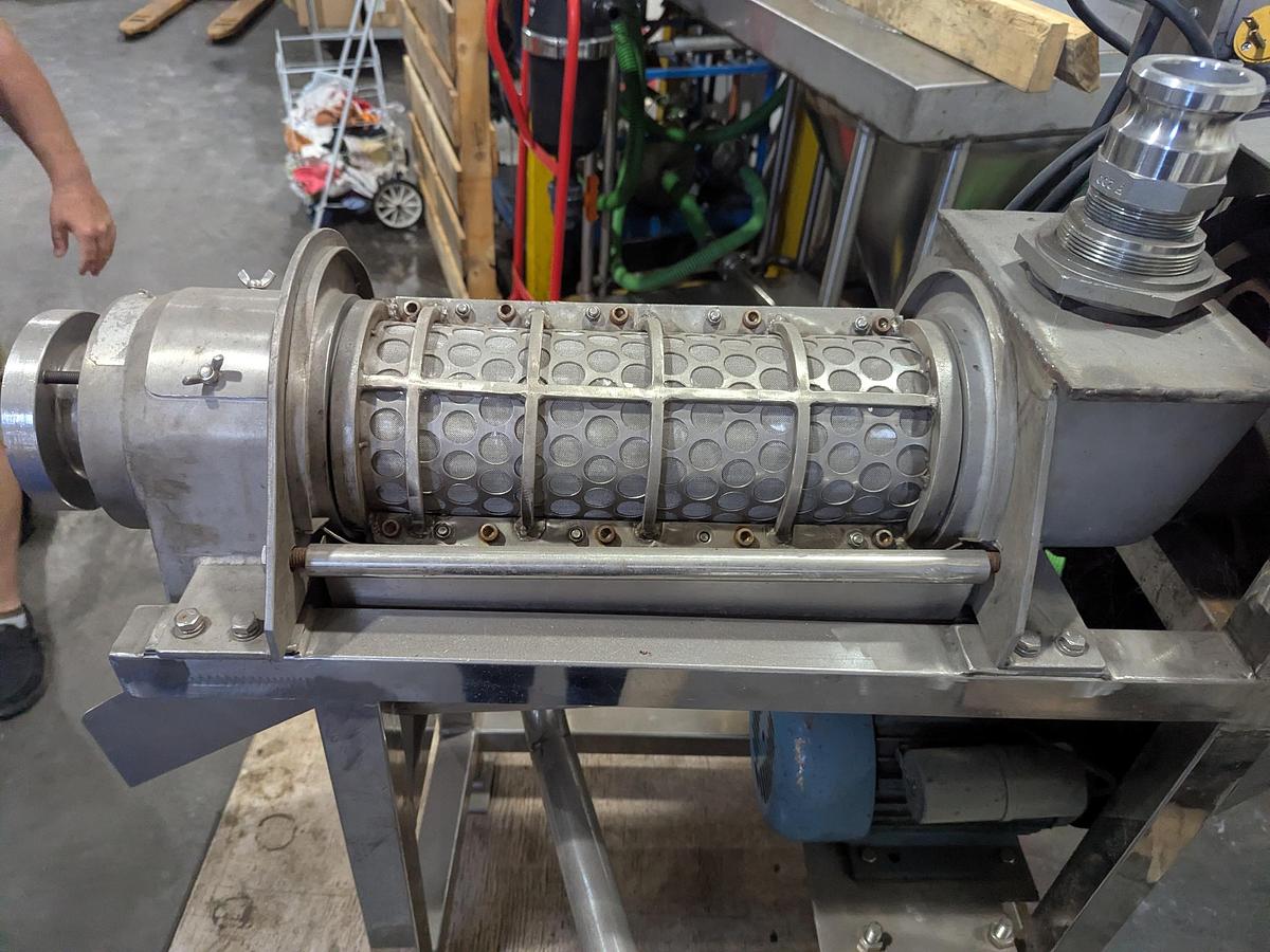 Used Industrial Spiral Juicer Extractor