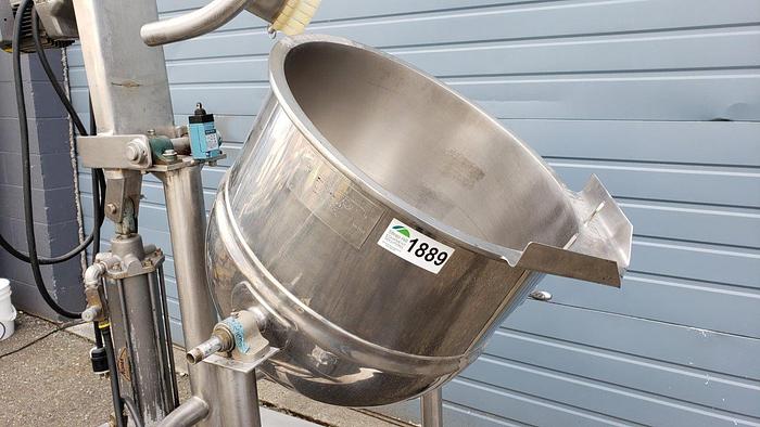Used Groen Steam Jacketed Tilting Kettle with Scrape Surface Agitator