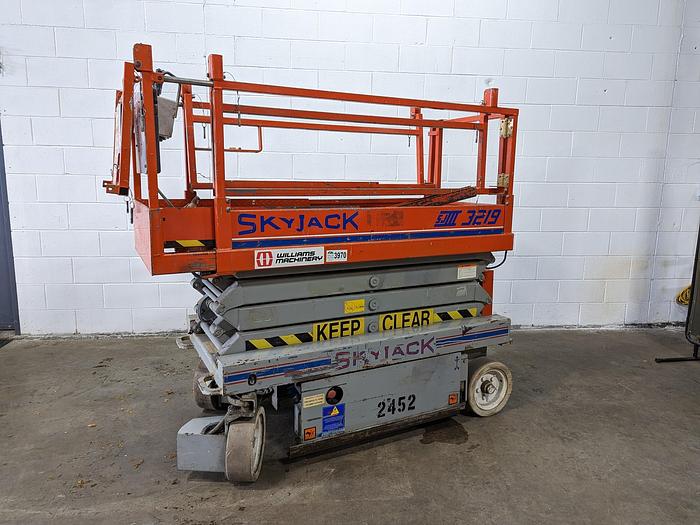 Used Skyjack SJ111 Scissor Lift