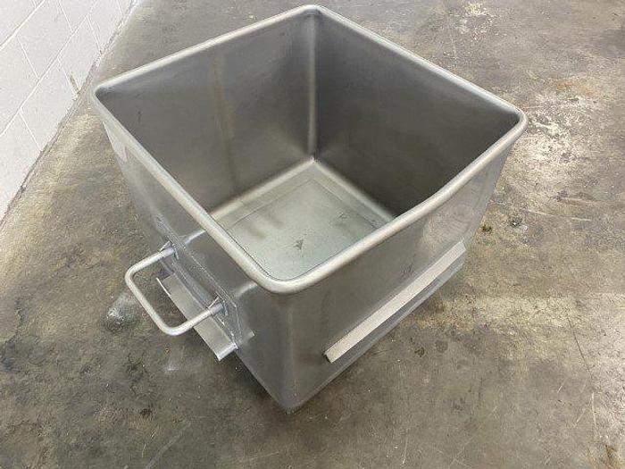 Used 200L Lidded Dump Buggy