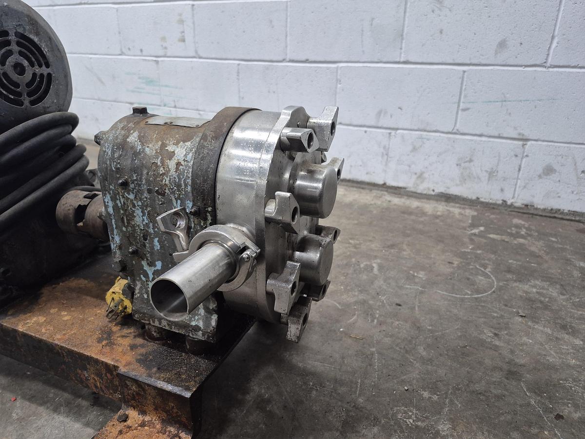 Used Waukesha D0 25 Series Sanitary Pump