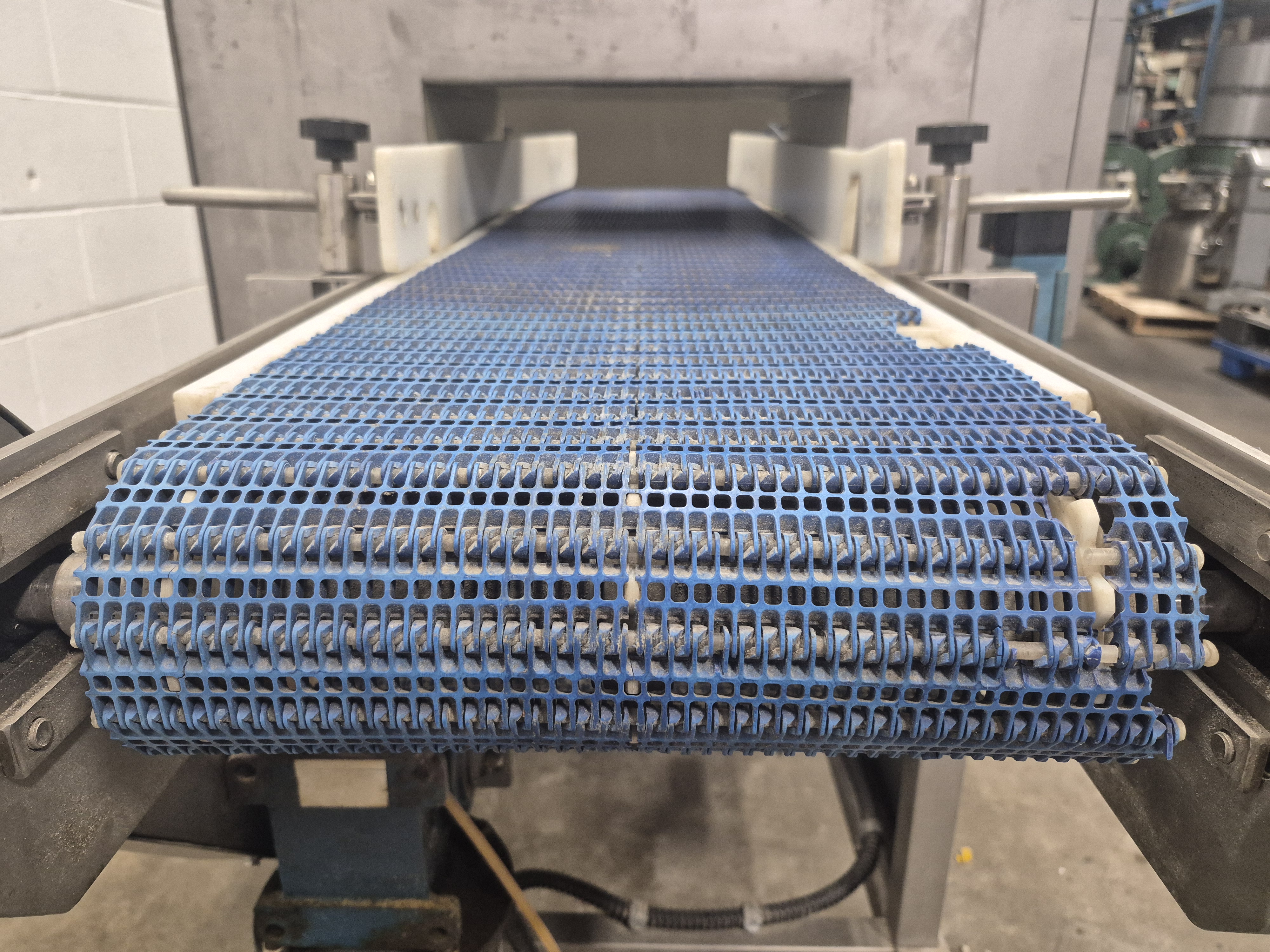 Used Loma Systems Superscan Metal Detector