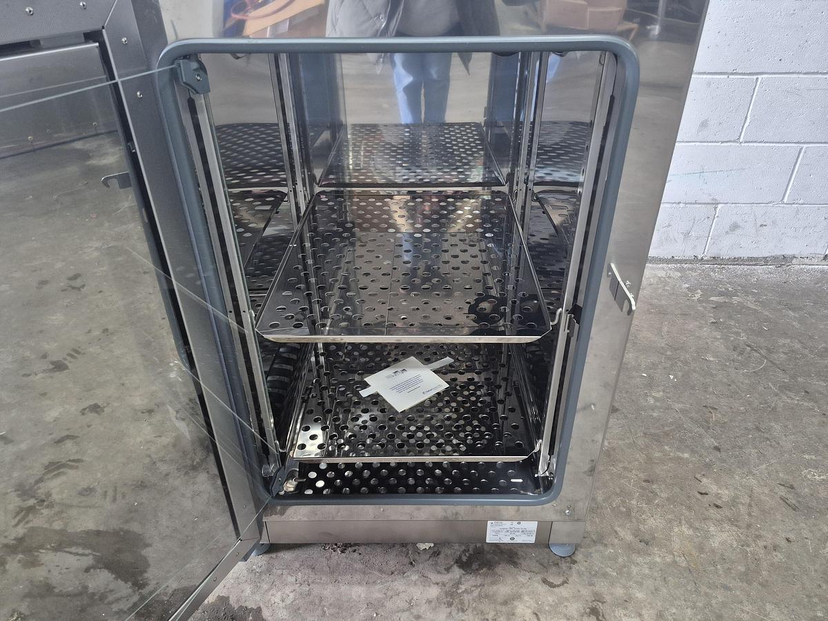 Used Thermo Scientific Isotemp 180L Gravity Incubator 
