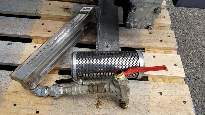 Used Domnick Hunter MaxiGas108 Nitrogen Generator