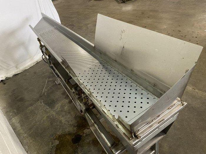 Used 9' Shaker Conveyor