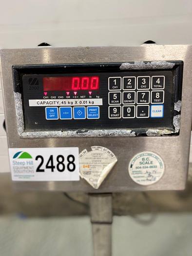 Used Western M2000A Roller Conveyor Bench Scale