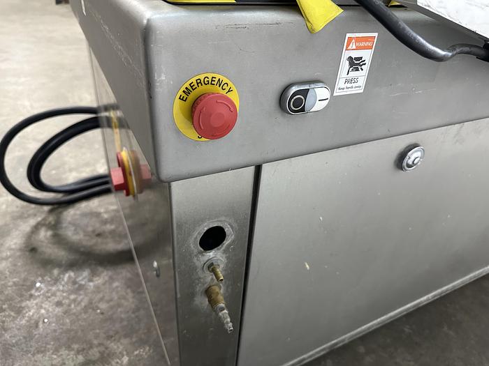 Used XtraVac 860A Dual Chamber Vacuum Sealer