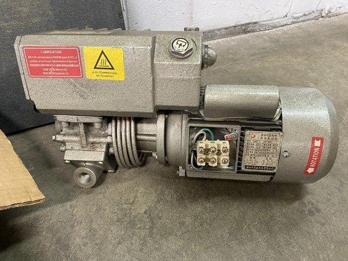 Used DZ(Q) 500 Vacuum Packager