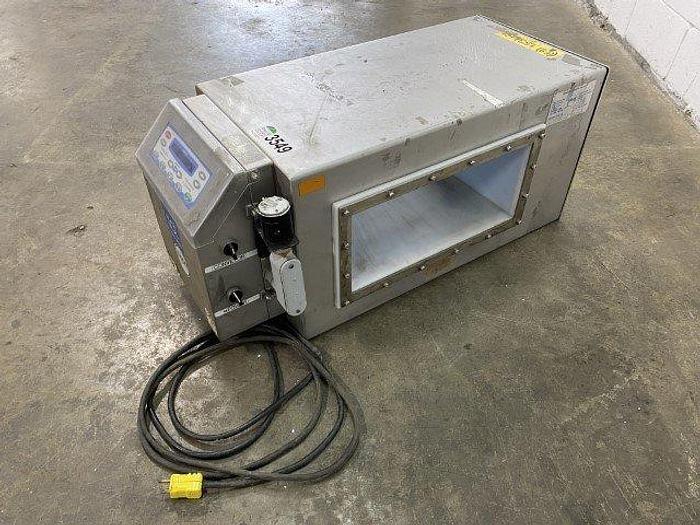 Used Loma IQ2 The MAX! Metal Detector