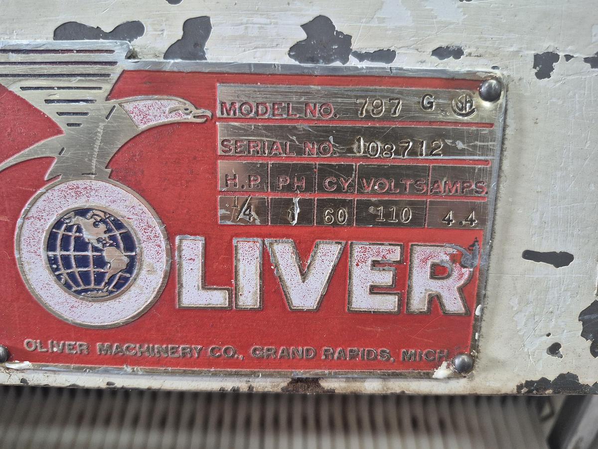 Used Oliver 797G Bread Slicer & Air Bagger