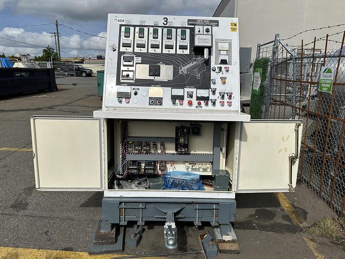 Used APV-Baker Perkins F23215 Twin Screw Extruder