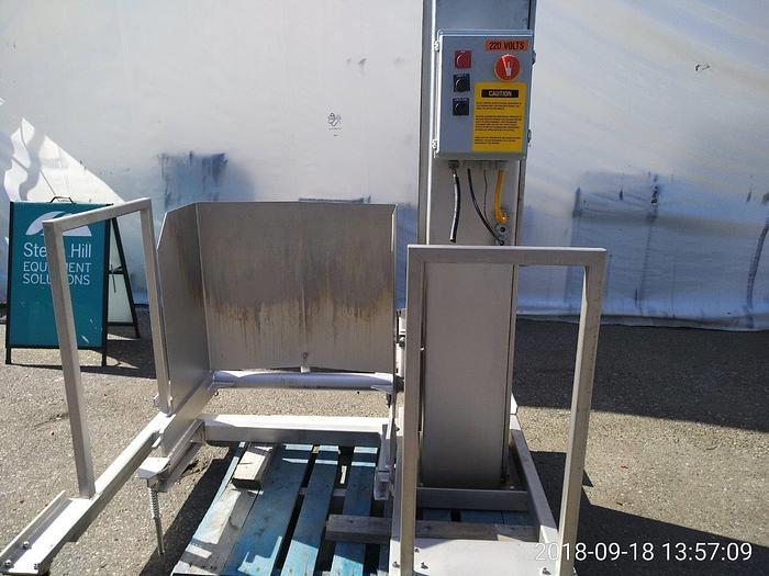Used AMFEC 2-3K Buggy Lift & Dump