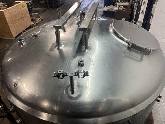 Used Cherry-Burrell 1,000 Gallon Processor Tank