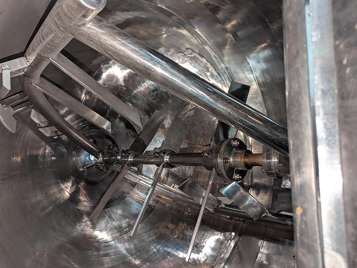 Used 300 Gal. Dual Agitation Mix Tank