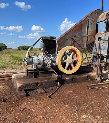 Used 640 Lufkin Pumping Unit w/ DP-60 Gas Engine