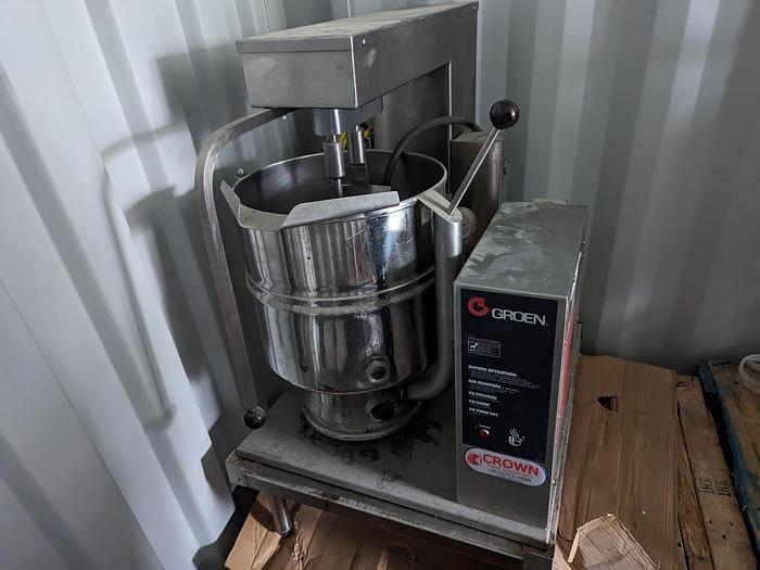 Used Groen TDB-40 40 Qt. Jacket Kettle
