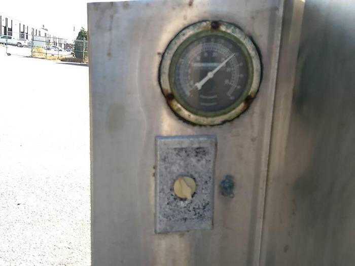 Used Paul Mueller 1250 Gallon SS Horizontal Tank
