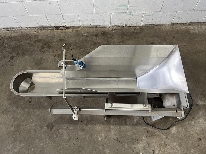 Used Meyer Vibratory Feeder