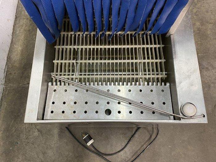 Used Moyer Diebel SW400R Glass Washer