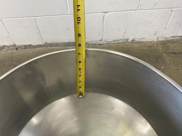 Used 7 Gallon SS Hopper