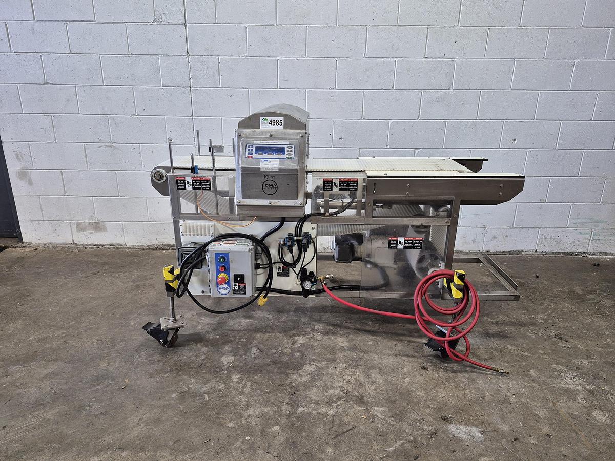 Used Loma IQ3 Metal Detector
