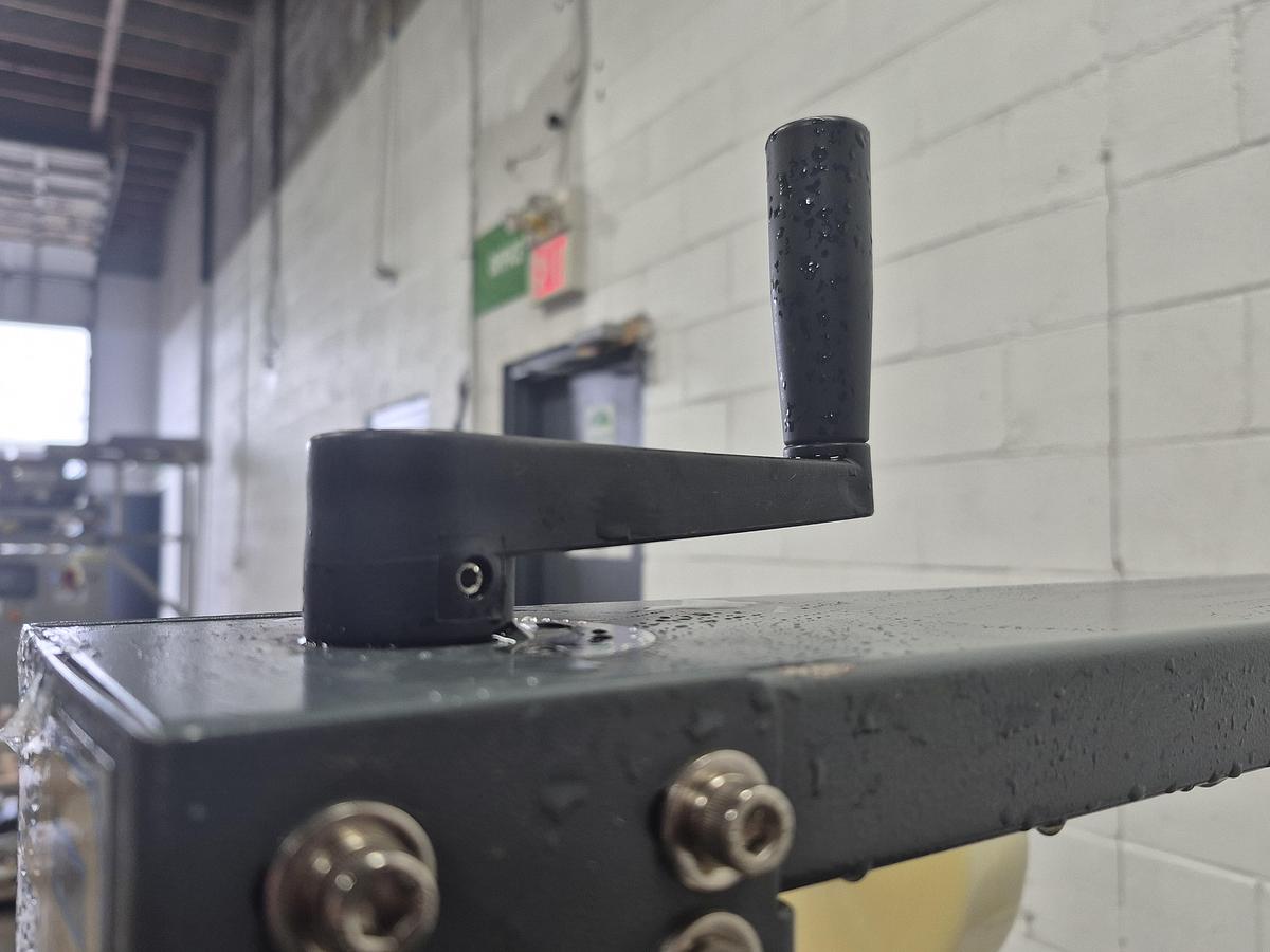 Used AB Sealer Semi-Automatic Top & Bottom Case Sealer