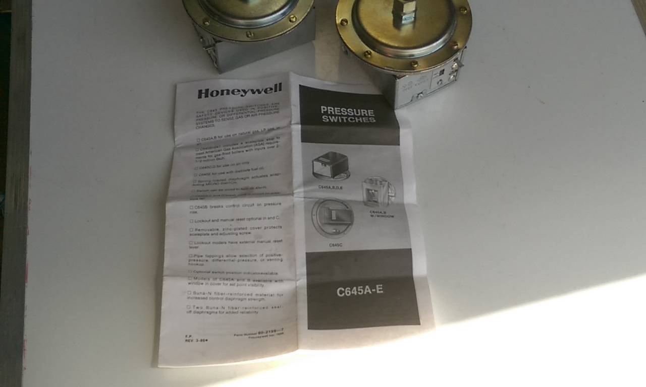 Honeywell C645A-E Pressure Switch