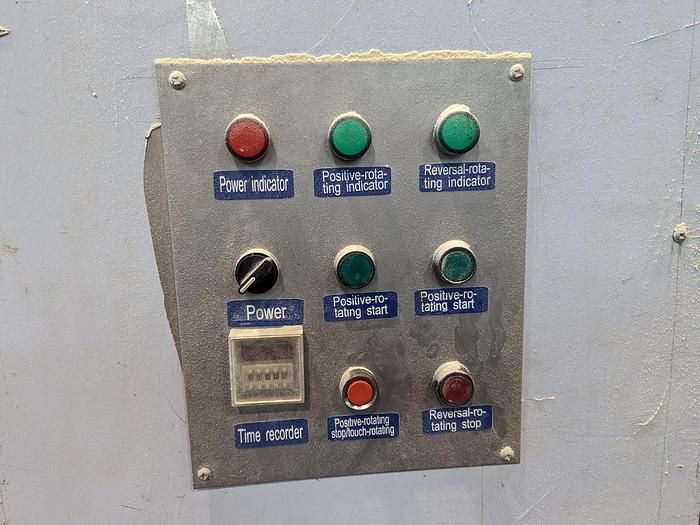 Used V Blender with Infeed & Outfeed Augers