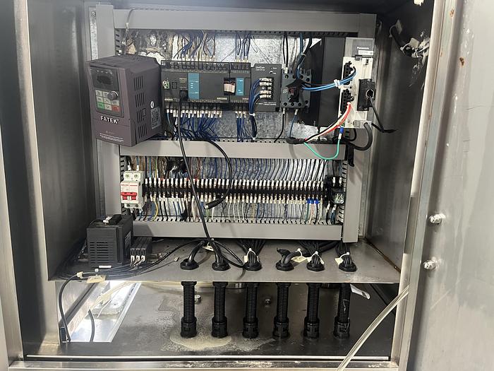 Used 6-Head Bottle Filler