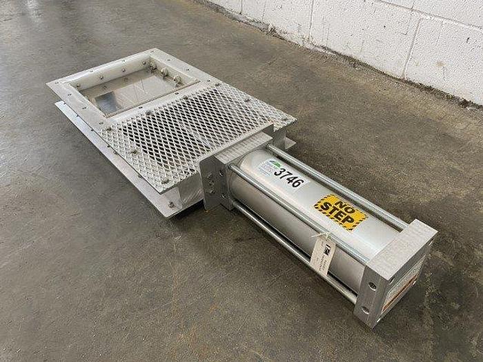 Used Vortex SA11-MG-RS Roller Gate Valve