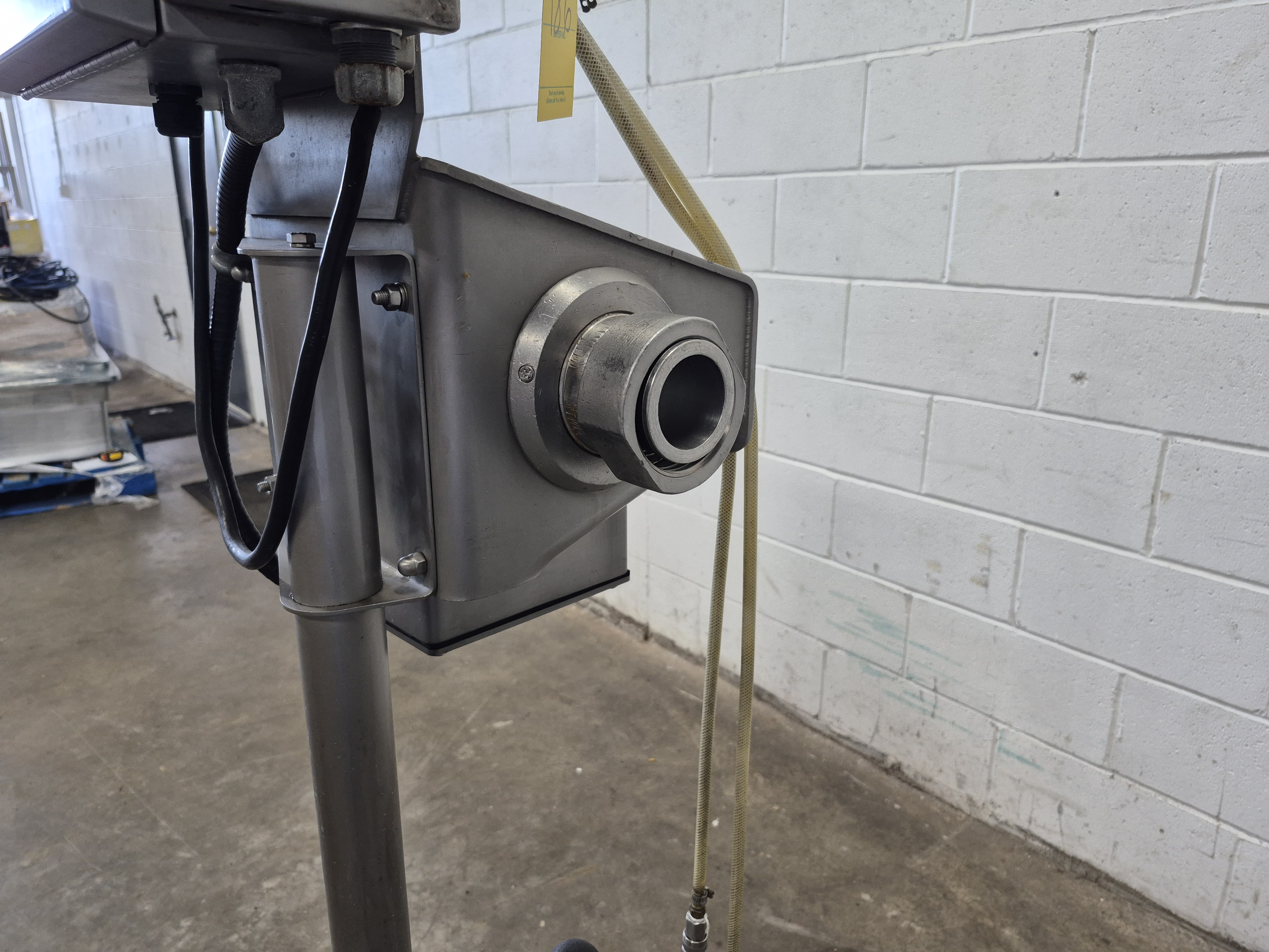 Used Loma IQ Metal Detector