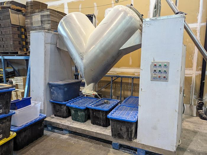 Used V Blender with Infeed & Outfeed Augers