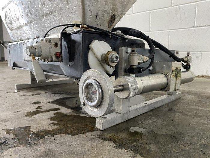 Used Goodway PF-60 Piston Muffin Depositor