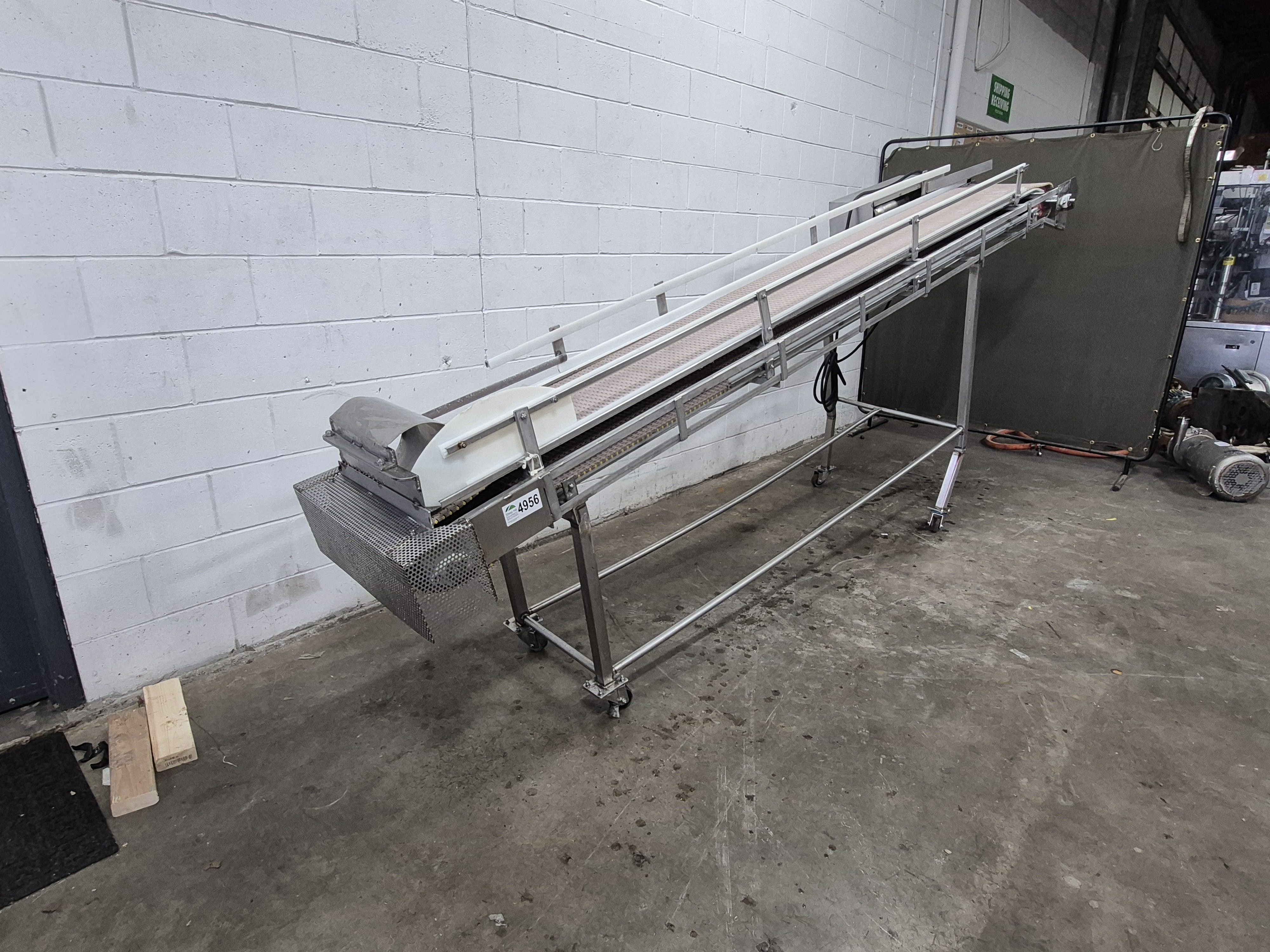 Used 13.5" Incline Modular Conveyor