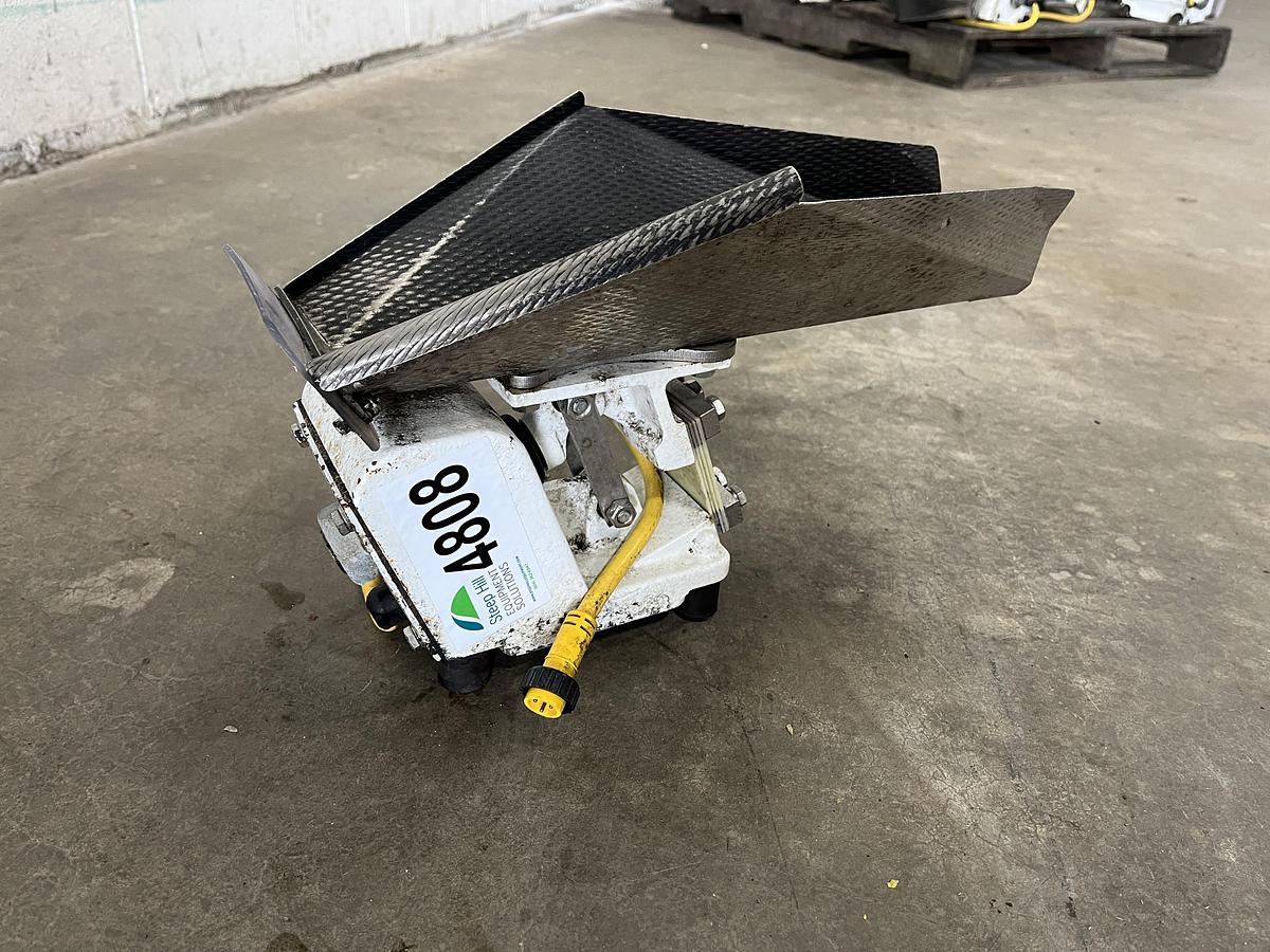 Used Eriez KHS-5 Vibratory Feeder