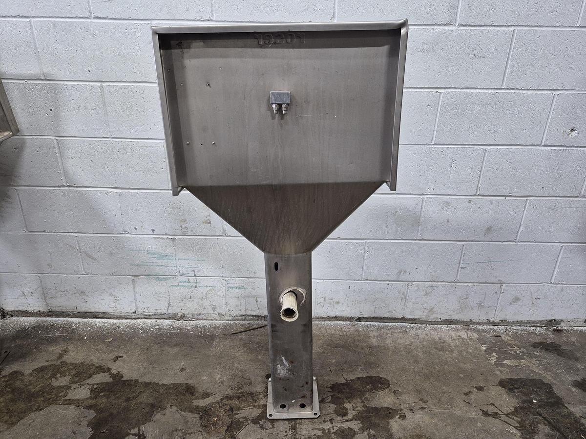 Used Roser SS Industrial Hand Wash Basin