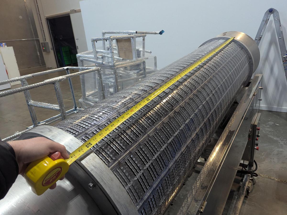 Used Industrial Trim Machine