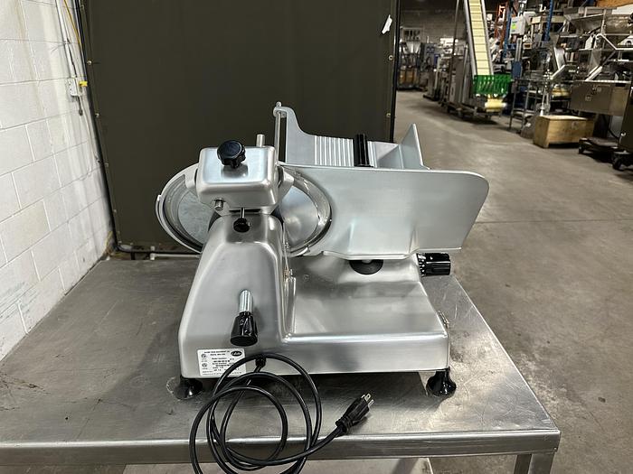 Used Globe G12 Manual Slicer