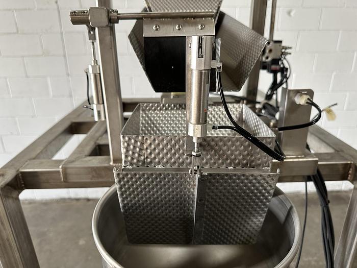 Used ActionPac Single Scale Net Weigher