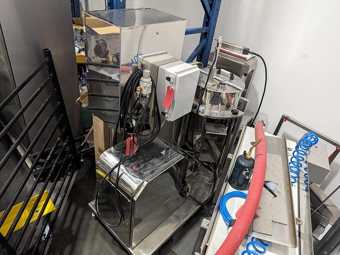 Used Servo Piston Pump w/ Balance Tank