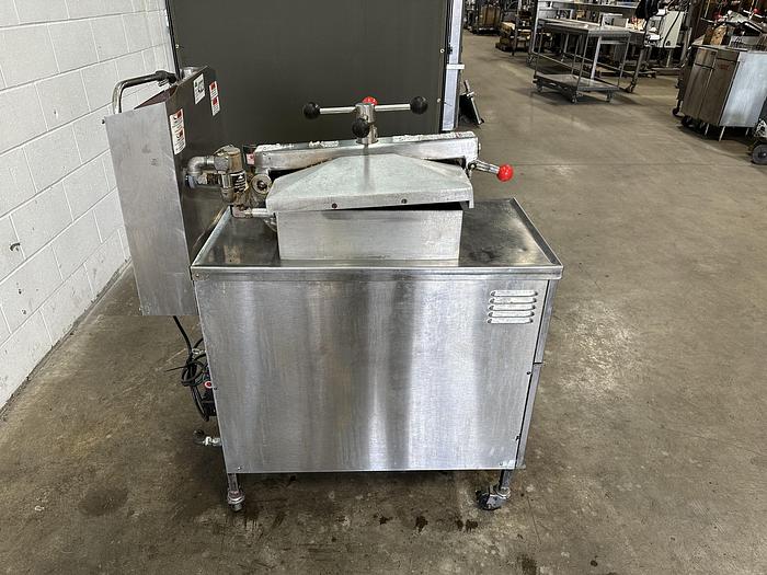 Used Henny Penny Pressure Fryer