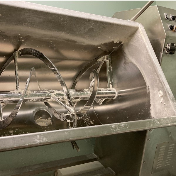 Used Leader LBES-200VI Double Ribbon Blender