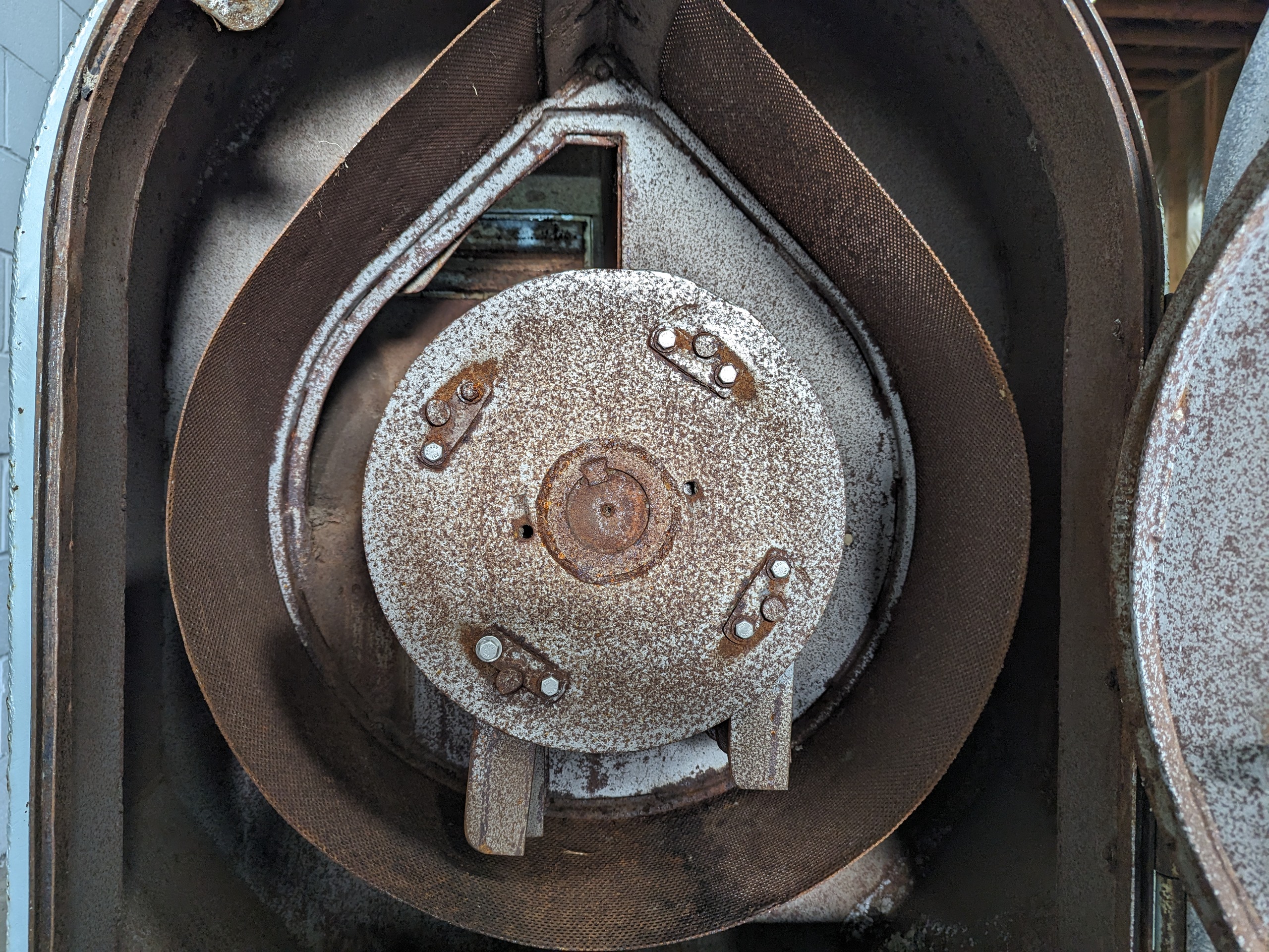 Used Jacobson Pulverator P-240D Hammermill