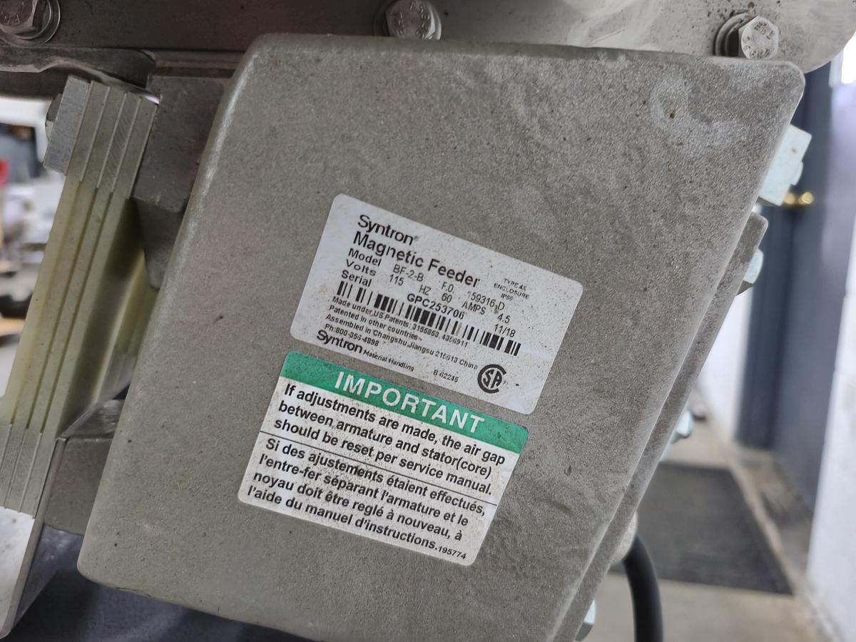 Used Syntron BF-2-B Magnetic Vibratory Feeder
