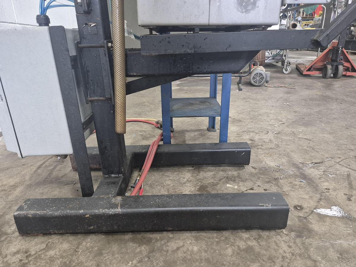 Used Pneumatic Pail Filler 